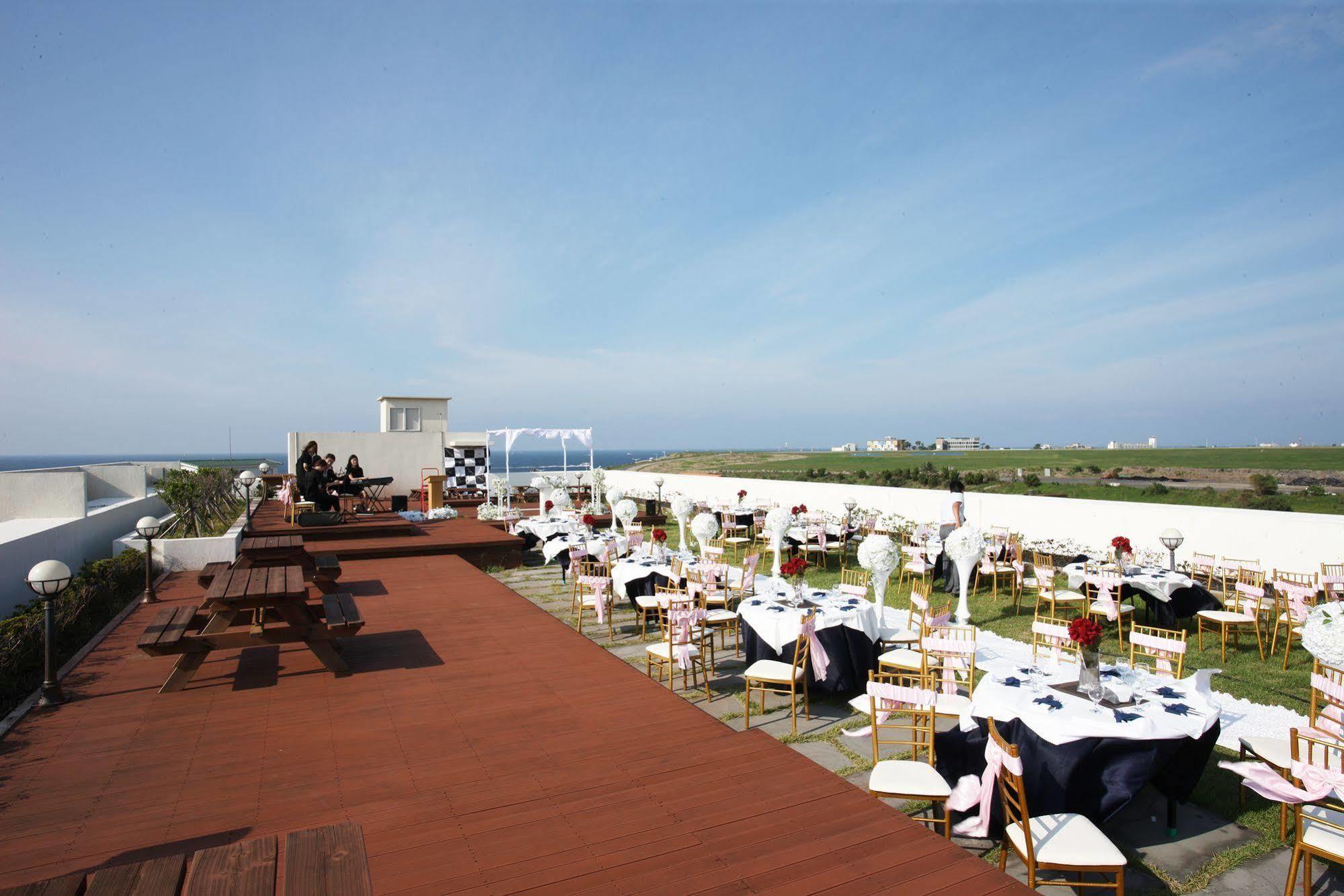 Hotel Ciel Bleu Jeju Exterior photo