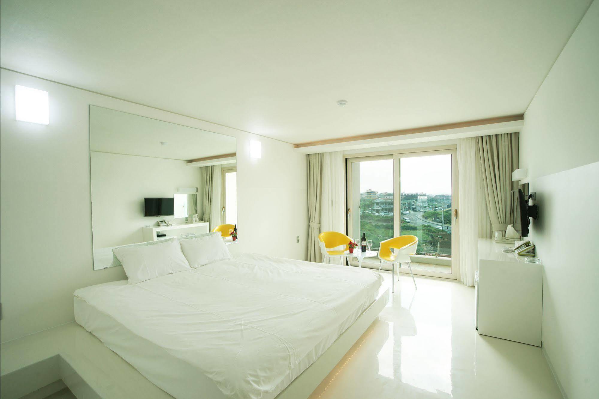 Hotel Ciel Bleu Jeju Exterior photo